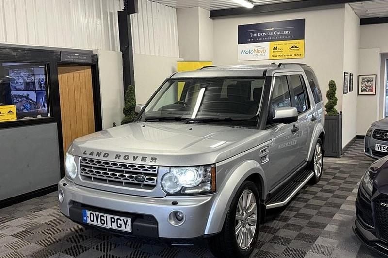 Silver Used 2011 Land Rover Discovery 4 HSE SUV | £7,995 (Expensive) - Image 1/1