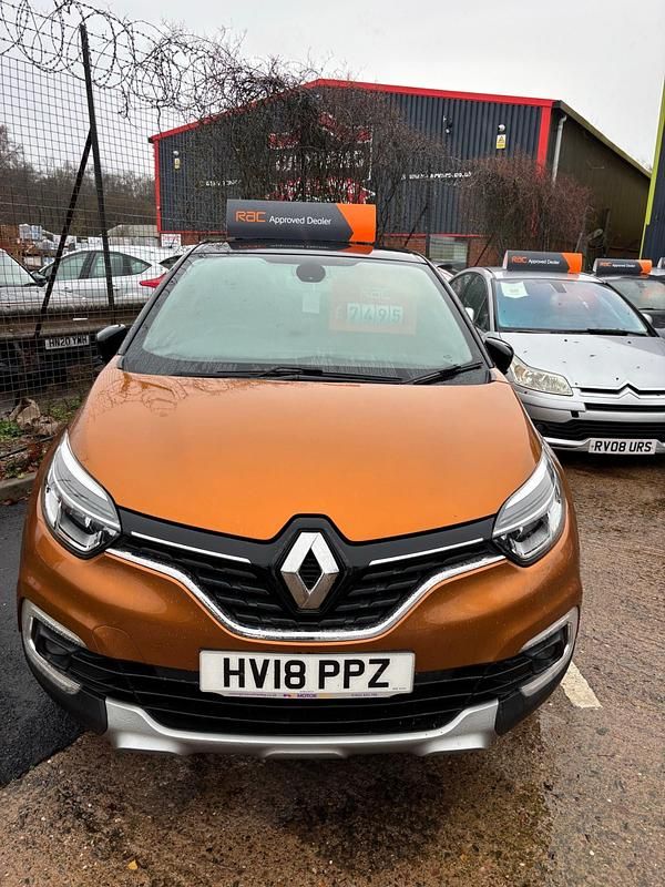 Used Renault Captur Dynamique 2018 Orange SUV