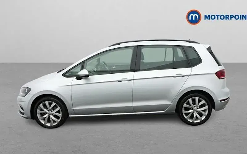 Used VW Golf VII Match 150 HP (110 kW) 2019 Silver Hatchback