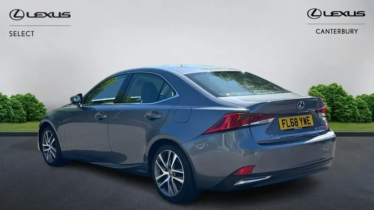 Used Lexus IS300h Executive Line 2018 Grey Sedan