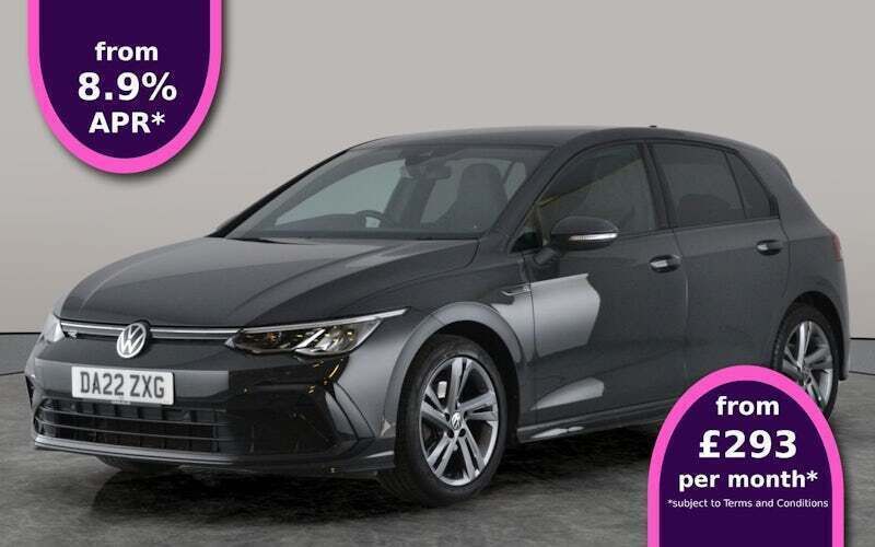 Used 2024 VW Golf VIII R-line Hatchback | £20,781 (Fair price) - Image 1/3