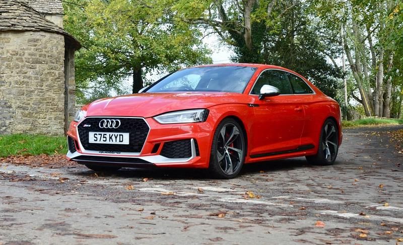 Used Audi RS5 Sport 450 HP (330 kW) 2017 Red Coupe