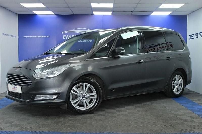 Used Ford Galaxy Titanium 150 HP (110 kW) 2018 Grey MPV