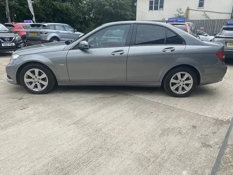Used Mercedes C220 SE 2012 Silver Sedan
