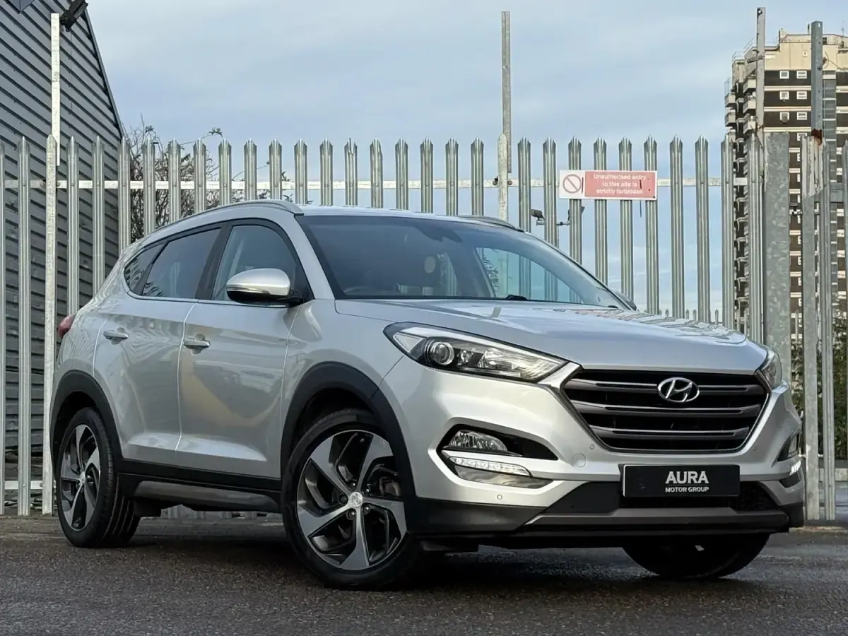 Usado Hyundai Tucson Premium 2017 Prateado SUV