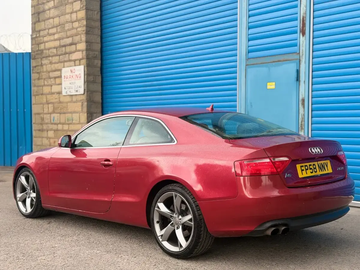 Used Audi A5 Sport 211 HP (155 kW) 2008 Red Coupe