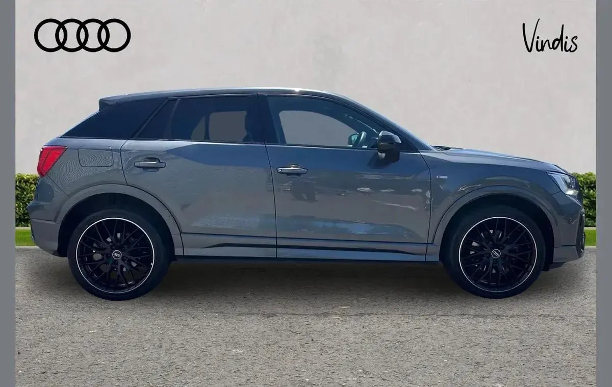 Used Audi Q2 Black Edition 147 HP (108 kW) 2023 Grey SUV