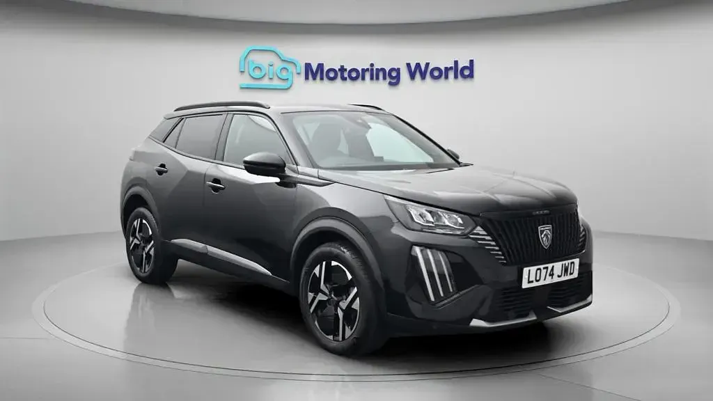 Used Peugeot 2008 Allure 131 HP (96 kW) 2024 SUV