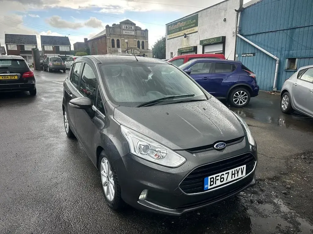 Used Ford B-MAX Titanium 100 HP (73 kW) 2017 Grey MPV
