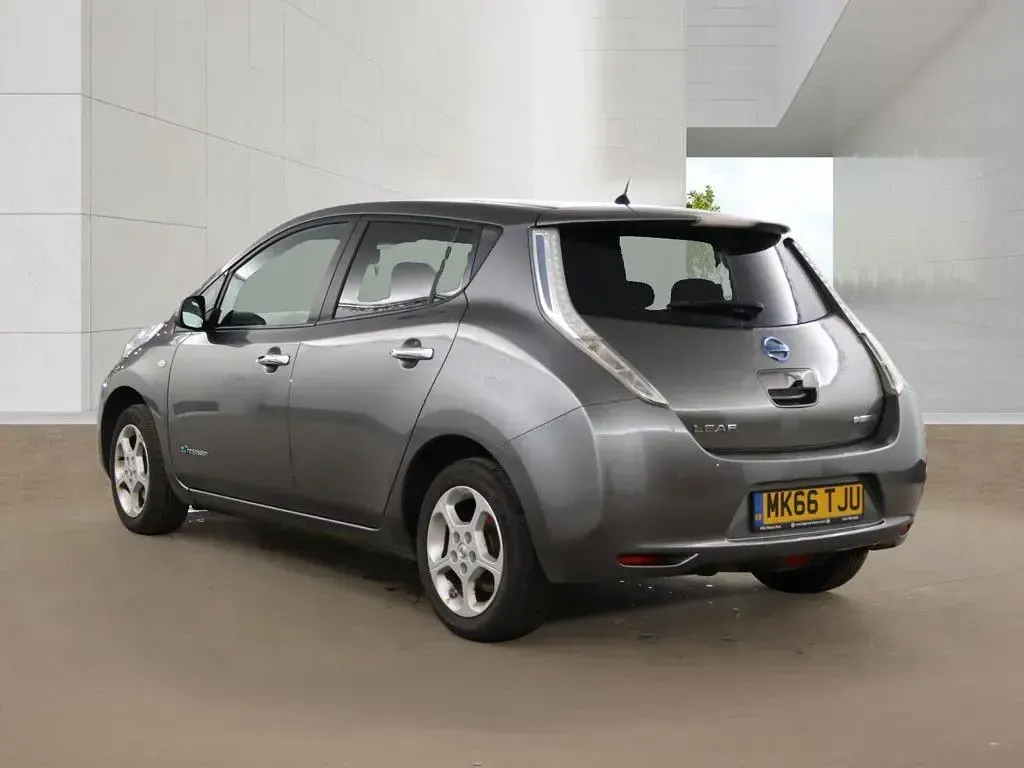 Used Nissan Leaf Acenta 80 kW (109 HP) 2016 Hatchback