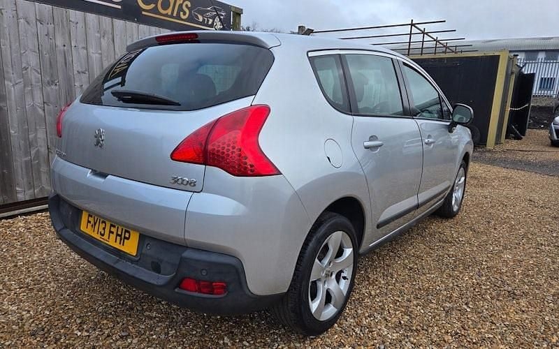 Used Peugeot 3008 Active 116 HP (85 kW) 2013 Silver Estate