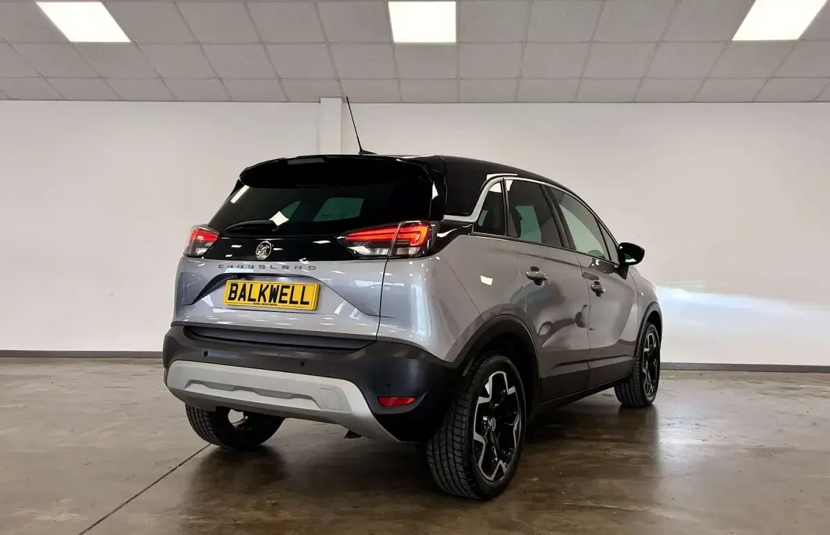 Used Vauxhall Crossland Elite 130 HP (95 kW) 2021 Grey SUV
