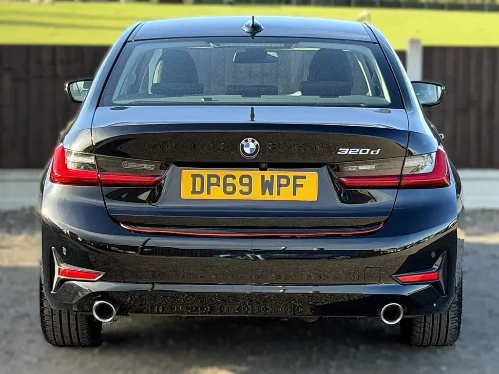 Used BMW 320 Performance 2020 Black Sedan