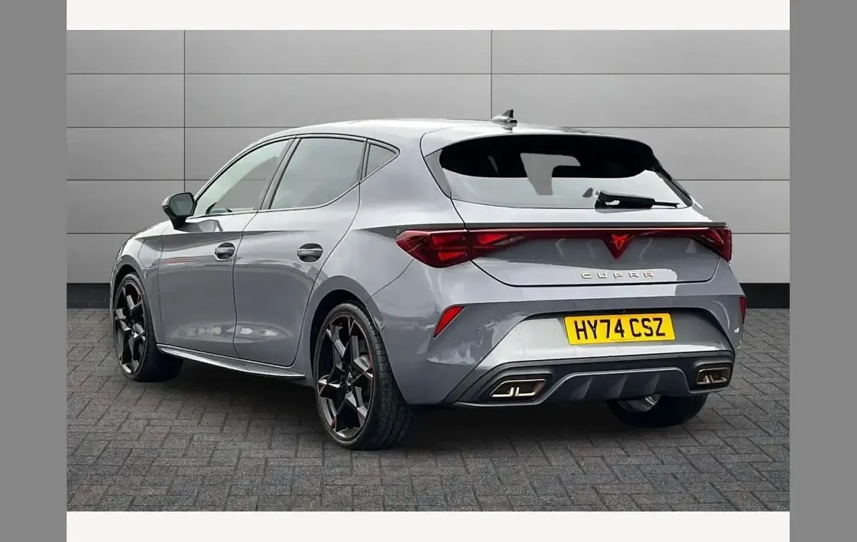 Used Cupra Leon VZ3 245 HP (180 kW) 2024 Graphene grey Hatchback