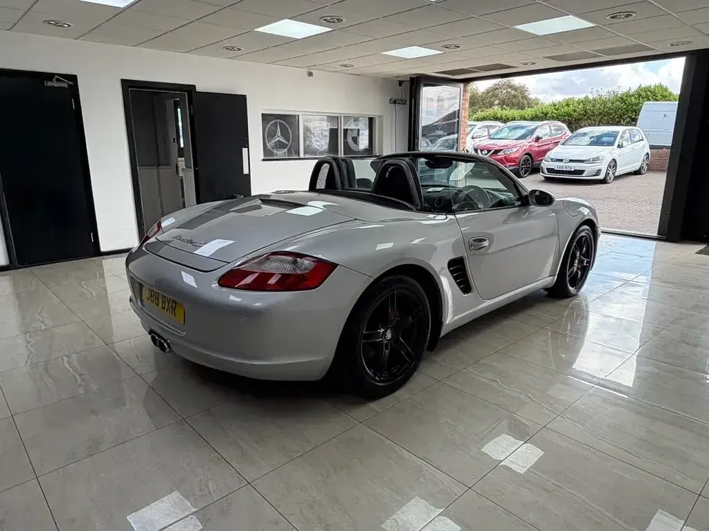 Used Porsche Boxster 280 HP (205 kW) 2005 Silver Cabriolet