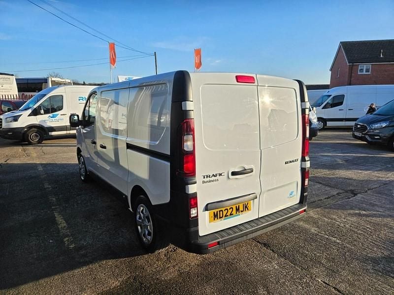 Używany Renault Trafic 2022 Szary