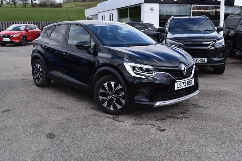 Used Renault Captur Evolution 143 HP (105 kW) 2023 Black SUV