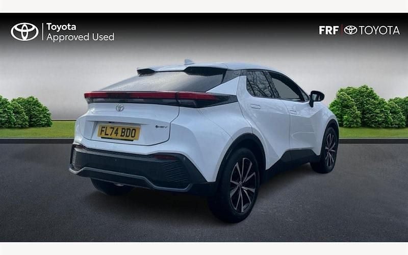 Used Toyota C-HR Design 140 HP (102 kW) 2025 SUV