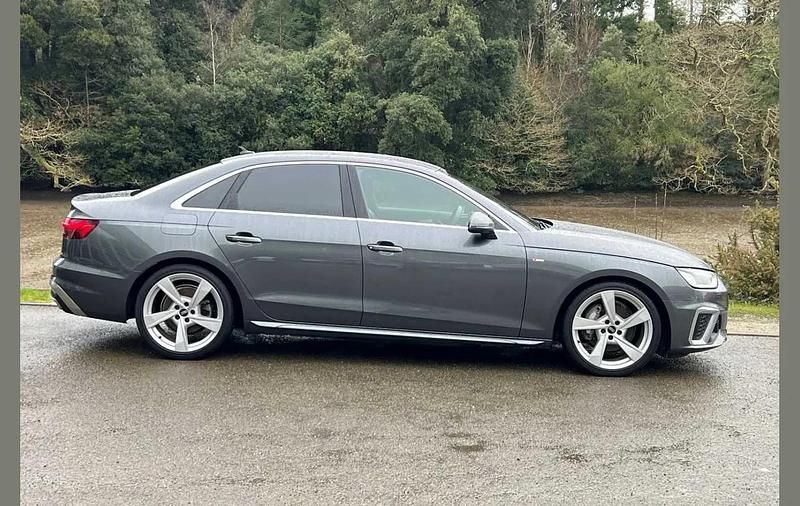 Used Audi A4 S-Line 200 HP (147 kW) 2023 Grey Sedan
