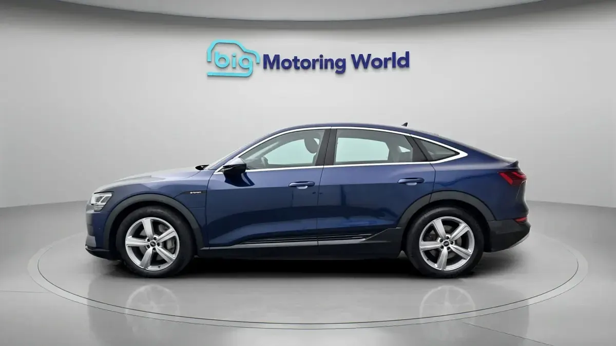 Used Audi e-tron Sportback 300 kW (408 HP) 2021 Blue SUV