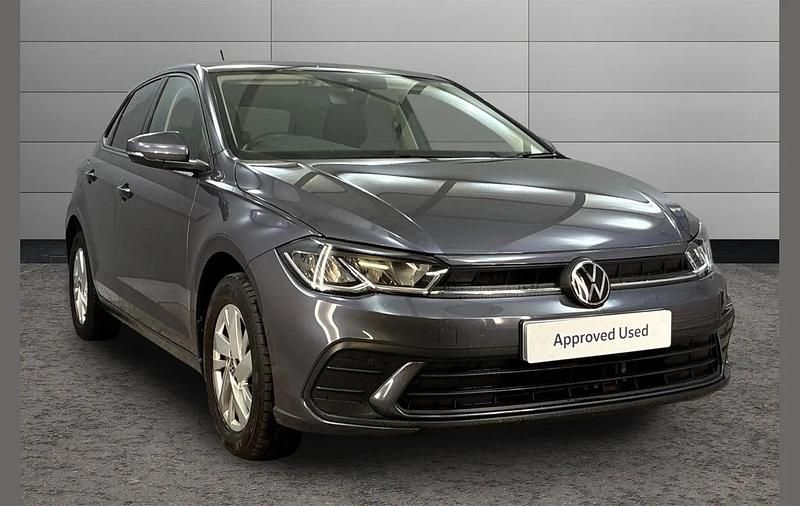 Used VW Polo Life 95 HP (69 kW) 2022 Grey Hatchback