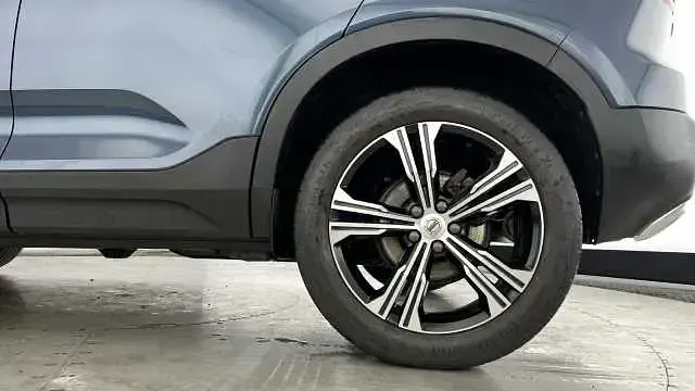 Used Volvo XC40 Inscription 161 HP (118 kW) 2021 SUV