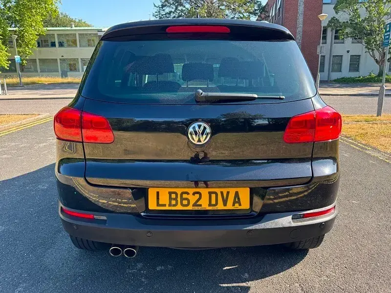 Used VW Tiguan SE 170 HP (125 kW) 2012 Black SUV