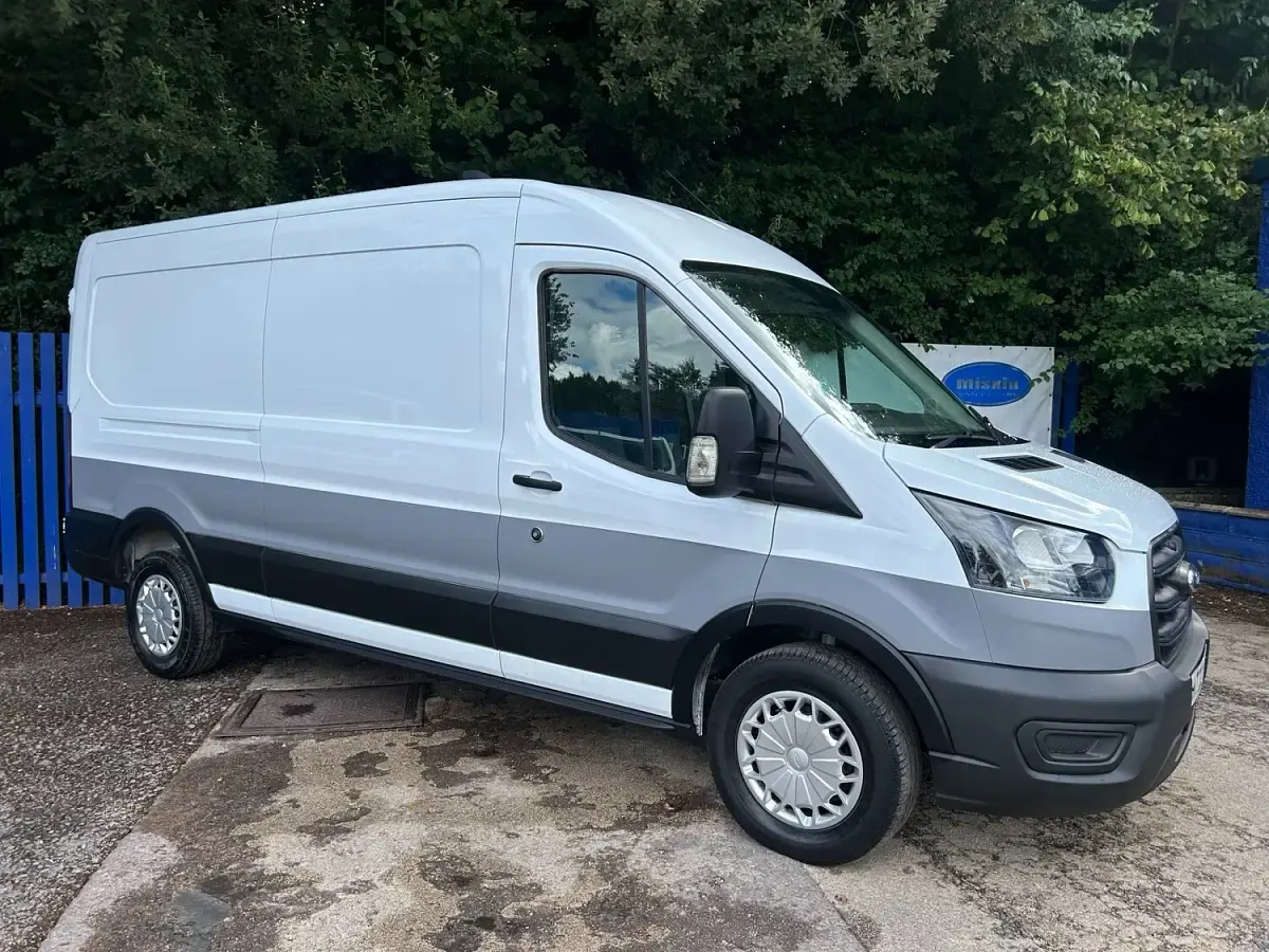 Used Ford Transit 130 HP (95 kW) 2022 White Van