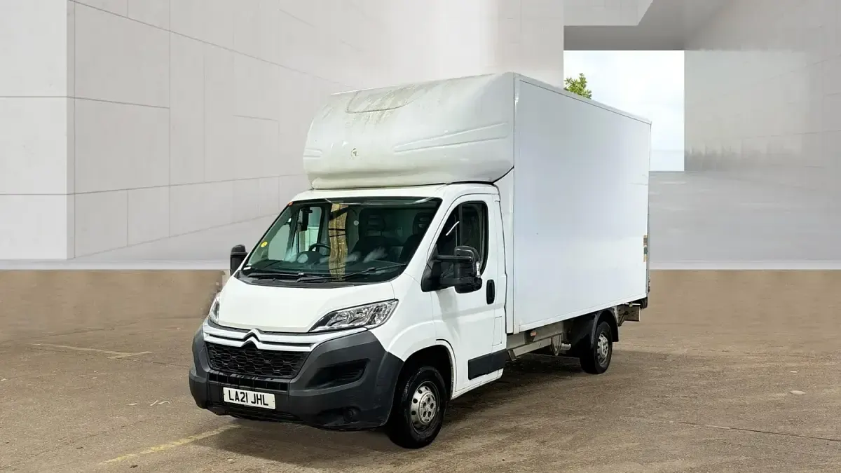 Used Citroën Relay 140 HP (102 kW) 2021 White Van