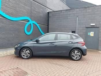 Used Hyundai i20 Advanced 100 HP (73 kW) 2025 Grey Hatchback