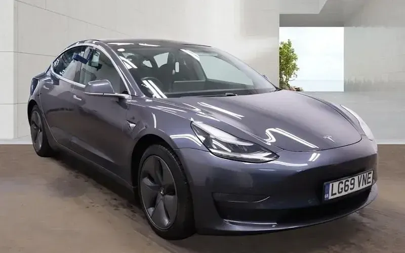 Usado Tesla Model 3 Long Range AWD 258 kW (351 HP) 2023 Sedan