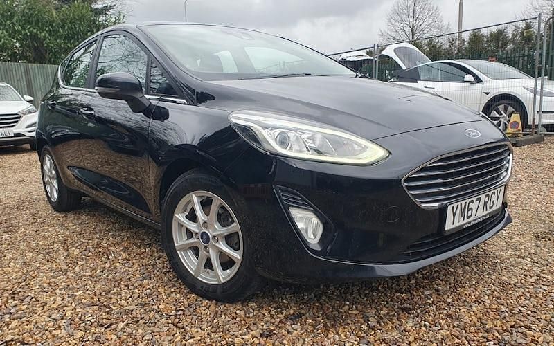 Used Ford Fiesta Zetec 86 HP (63 kW) 2018 Black Hatchback