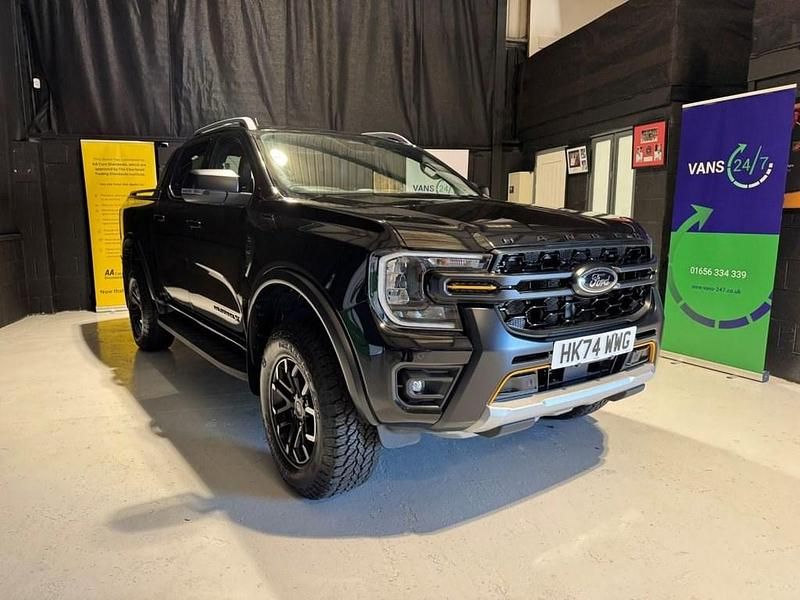 Begagnad Ford Ranger Wildtrack 2024 Svart Pickup