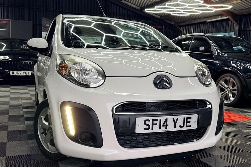 White Used 2014 Citroën C1 Hatchback | £2,450 (Super price) - Image 1/1