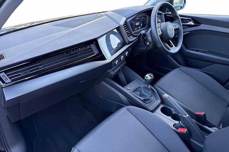 Used Audi A1 Design 94 HP (69 kW) 2023 Myth black metallic SUV