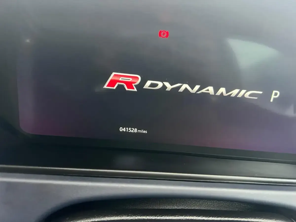 Second-hand Land Rover Range Rover Velar HSE Dynamic 380 CP (279 kW) 2018 Gri SUV