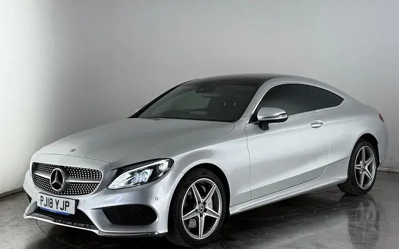 Used Mercedes C250 AMG Line Premium Plus 204 HP (150 kW) 2018 Silver Coupe