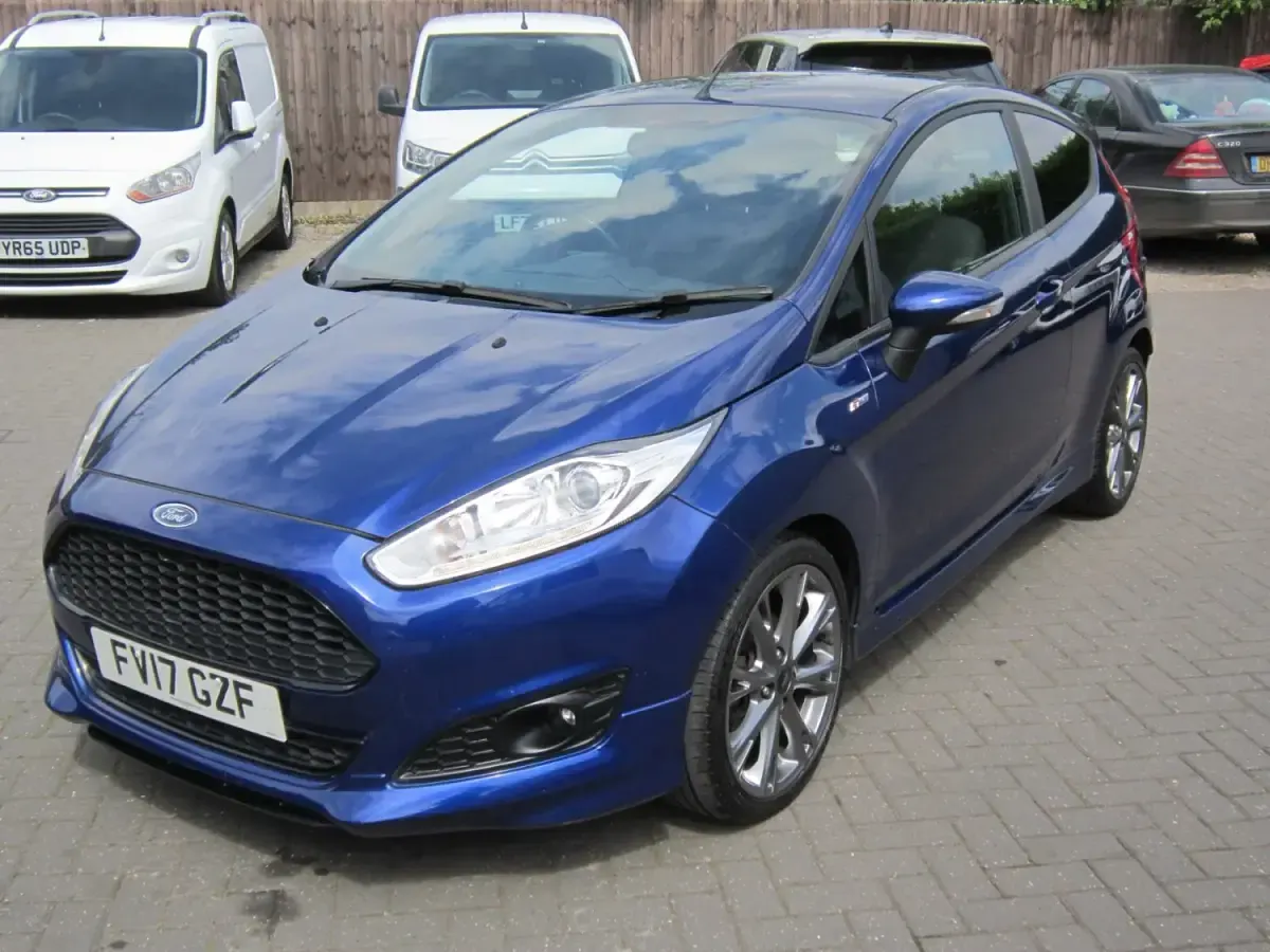 Usado Ford Fiesta ST-Line 2017 Azul Citadino