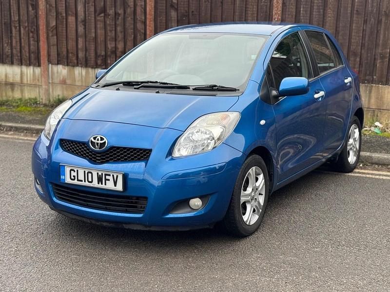 Used Toyota Yaris 2010 Blue Hatchback
