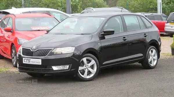 Used Skoda Rapid Elegance 90 HP (66 kW) 2014 Black Hatchback