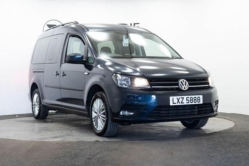 Used 2018 VW Caddy Maxi Life Life MPV | £11,750 (Good price) - Image 1/1