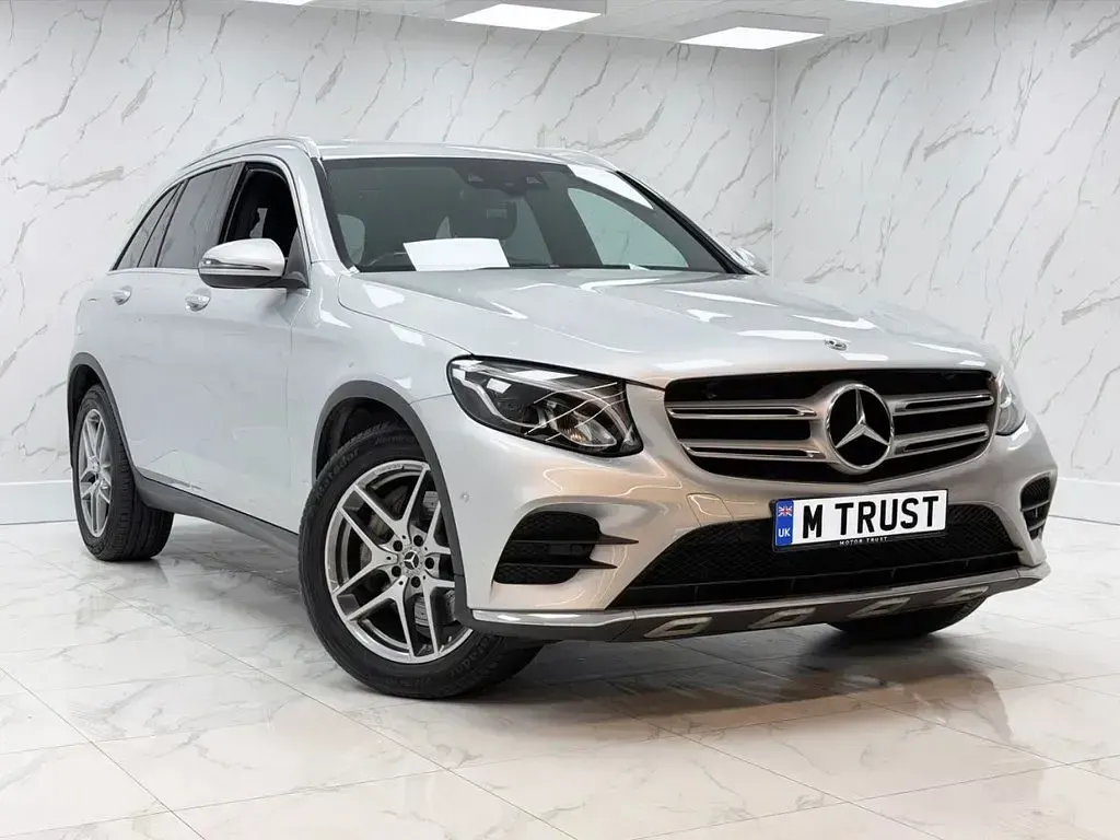 Used Mercedes GLC220 AMG line 170 HP (125 kW) 2018 Silver SUV