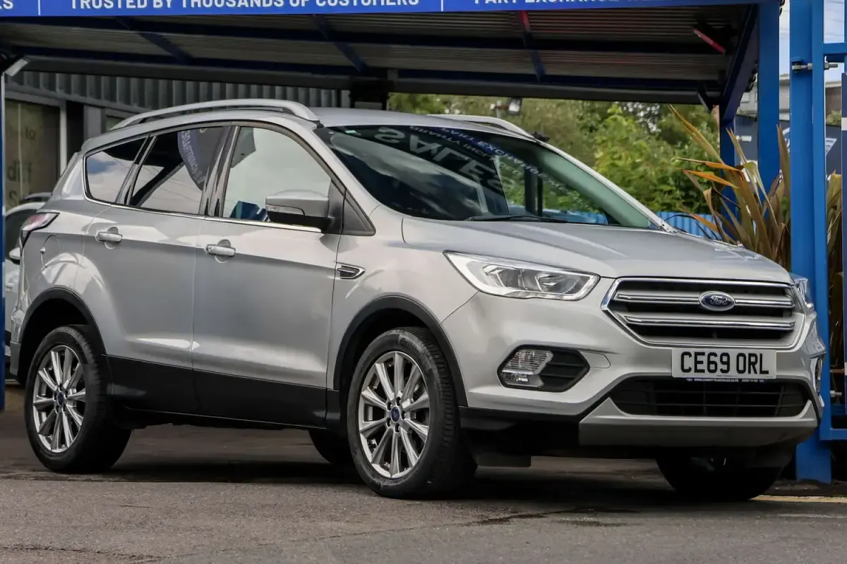 Used Ford Kuga Titanium 150 HP (110 kW) 2019 Silver SUV