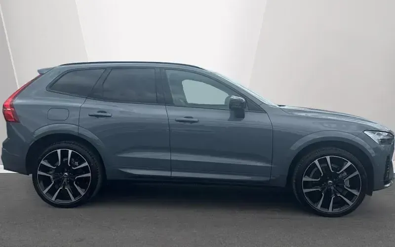 Used Volvo XC60 Ultimate 455 HP (334 kW) 2023 Thunder grey SUV