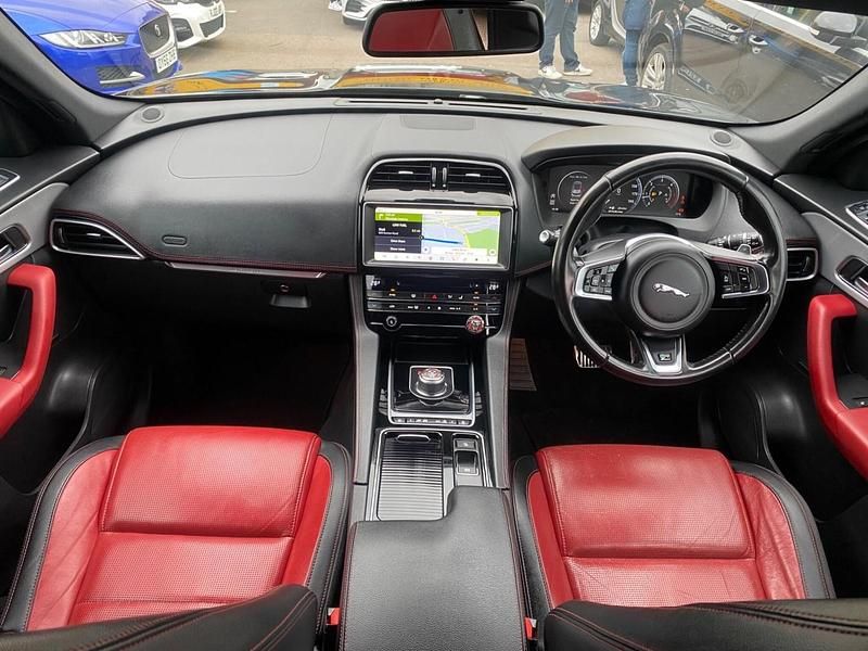Used Jaguar F-Pace R-Sport 2017 Black SUV