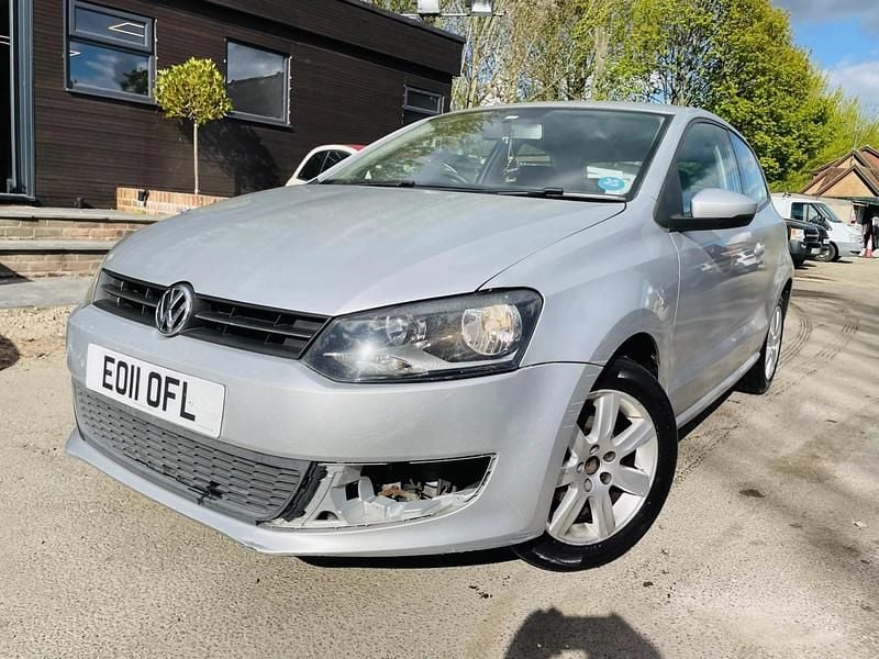 Used VW Polo SEL 2011 Silver Hatchback
