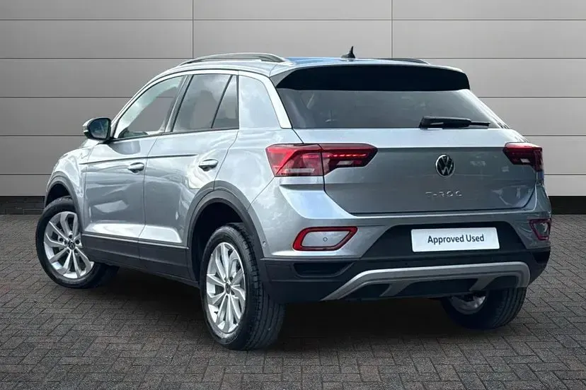New VW T-Roc Match 150 HP (110 kW) 2026 Silver SUV