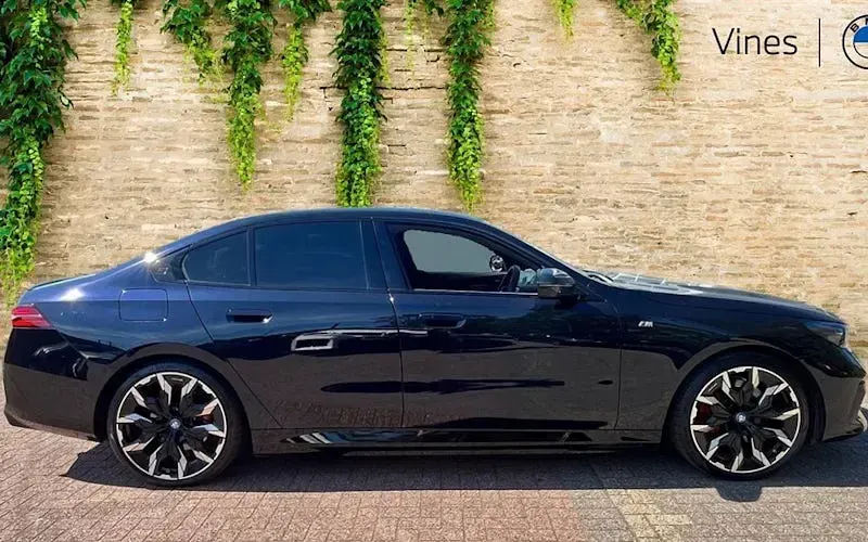 Used BMW i5 M Sport 250 kW (340 HP) 2026 Sedan