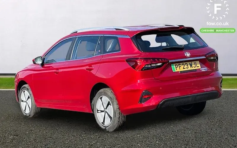 Used MG MG5 EV SE 114 kW (156 HP) 2022 Red Estate
