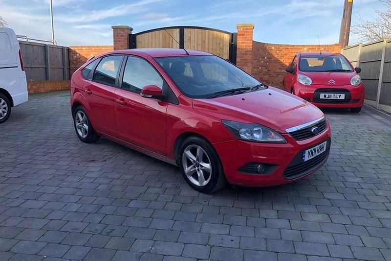Used Ford Focus Zetec 2011 Red Hatchback